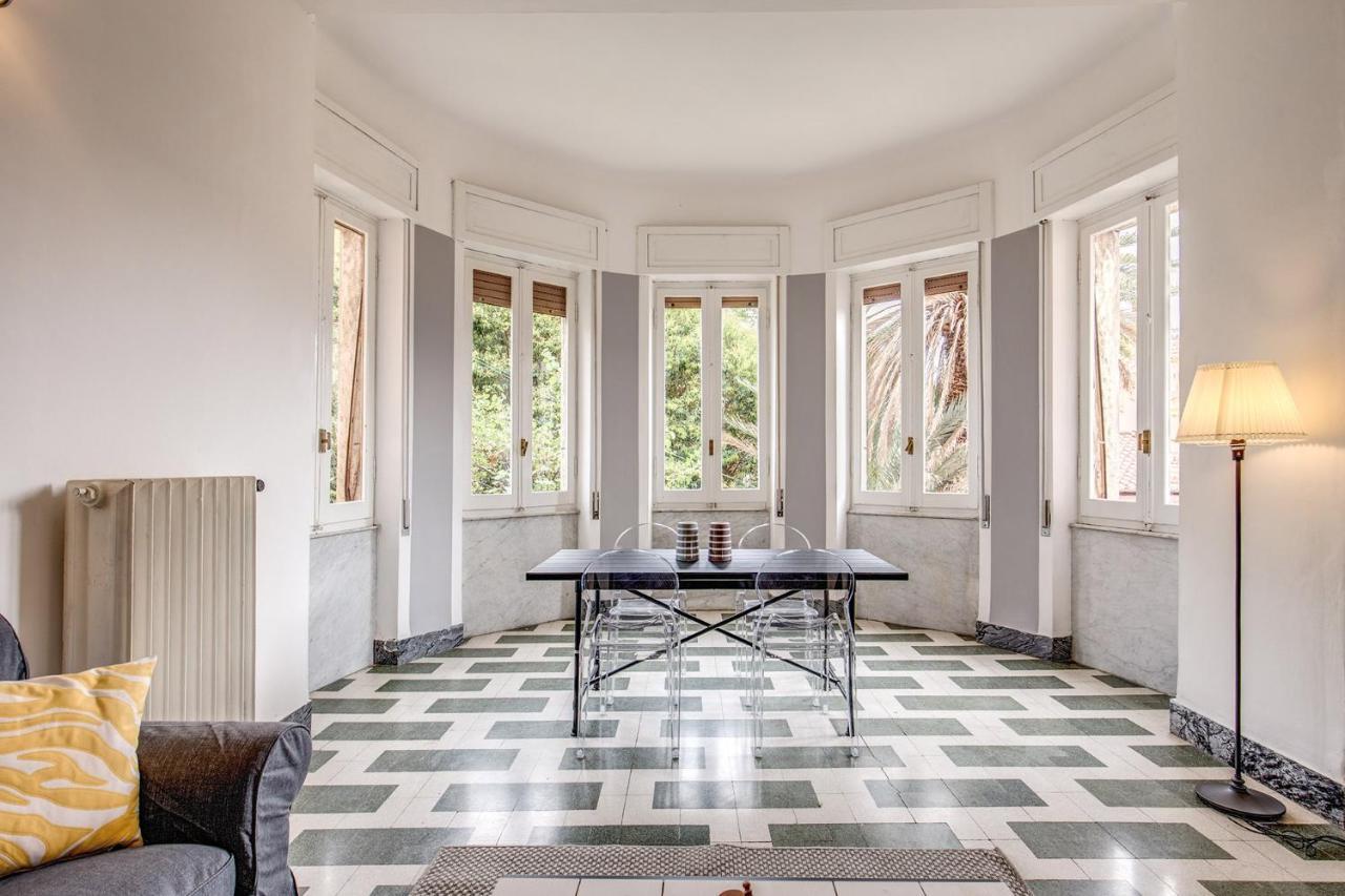 Aweshomeitaly - Bay Windows Apartment لا سبيتسْيا المظهر الخارجي الصورة