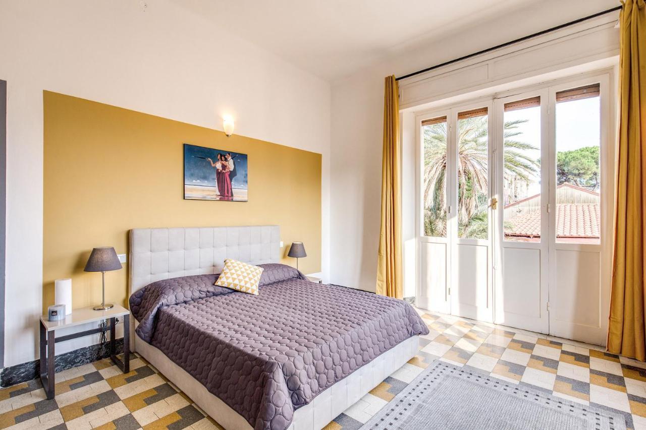 Aweshomeitaly - Bay Windows Apartment لا سبيتسْيا المظهر الخارجي الصورة