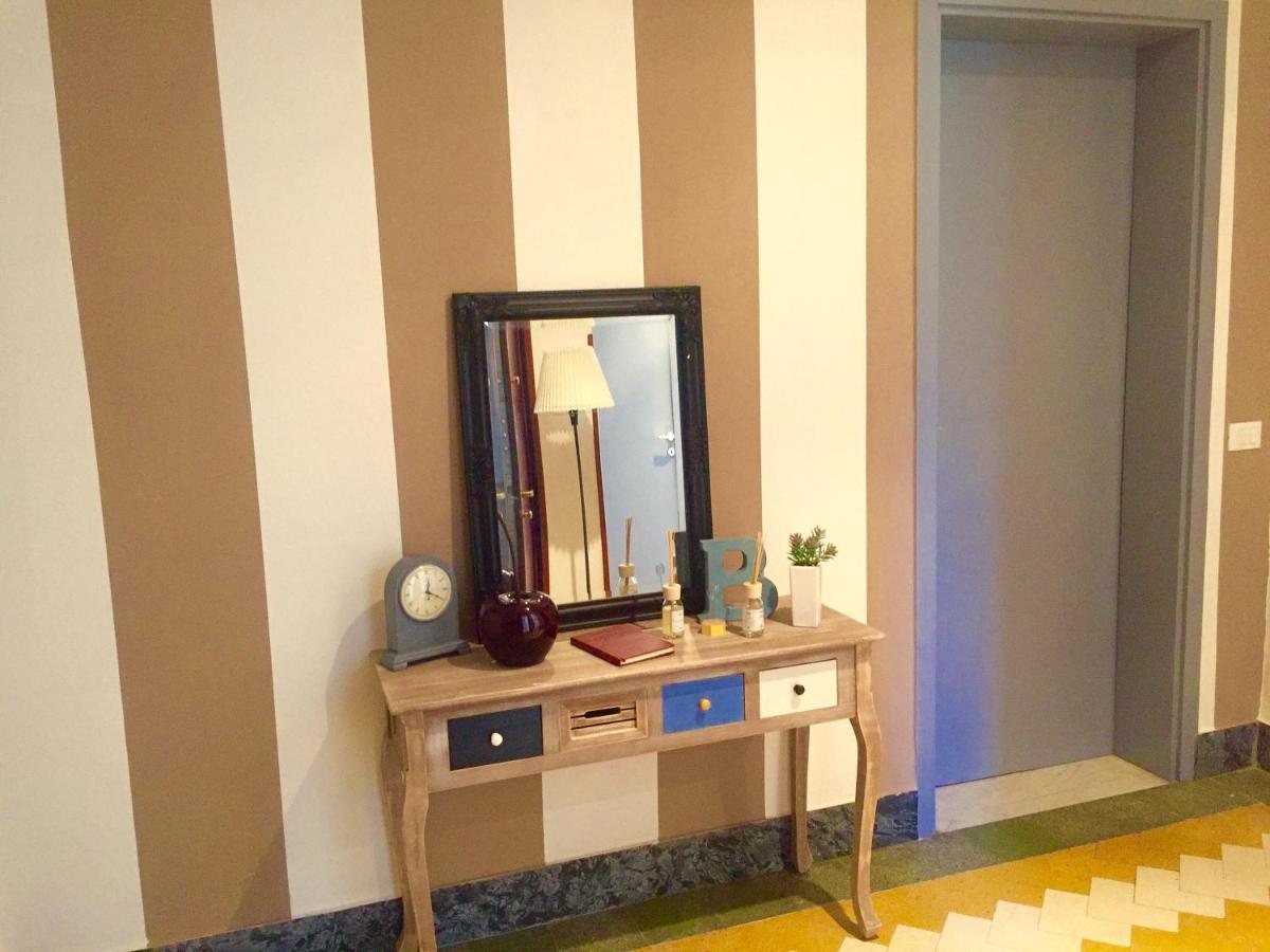 Aweshomeitaly - Bay Windows Apartment لا سبيتسْيا المظهر الخارجي الصورة